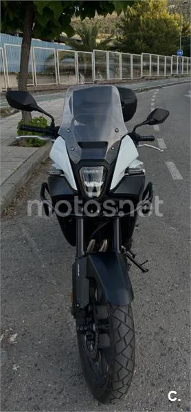 Honda NX500 - Vista 3