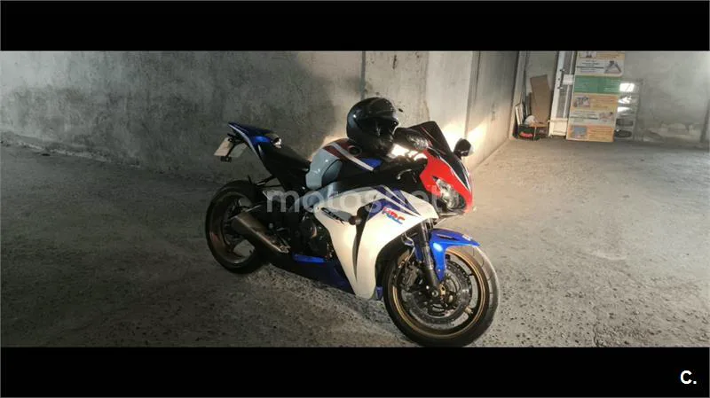 Honda CBR1000RR Fireblade 6500 € 2008 Ourense - 1