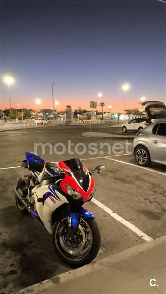 Honda CBR1000RR Fireblade 6500 € 2008 Ourense - 2