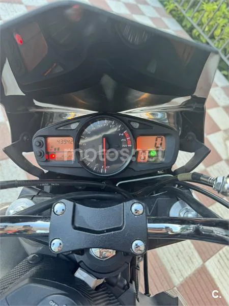 Suzuki GSR600 - Vista 5