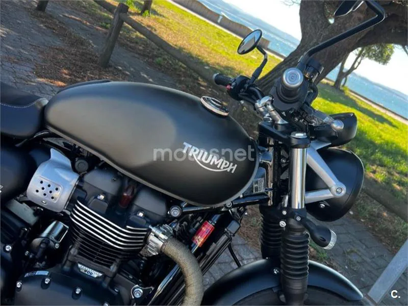 Triumph Street Twin - Vista 3