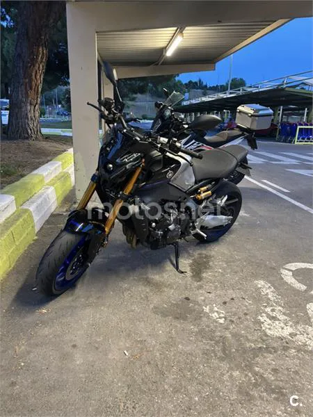 Yamaha MT-09 - Vista 3