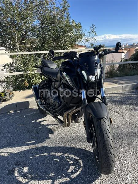 Yamaha MT-07 - Vista 3