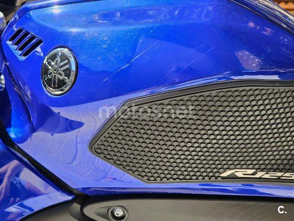 Yamaha YZF-R125 - Vista 11