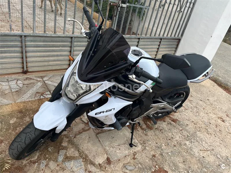 Kawasaki ER-6n - Vista 14