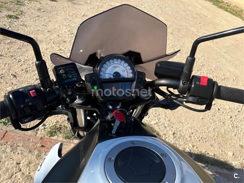 Kawasaki ER-6n - Vista 4