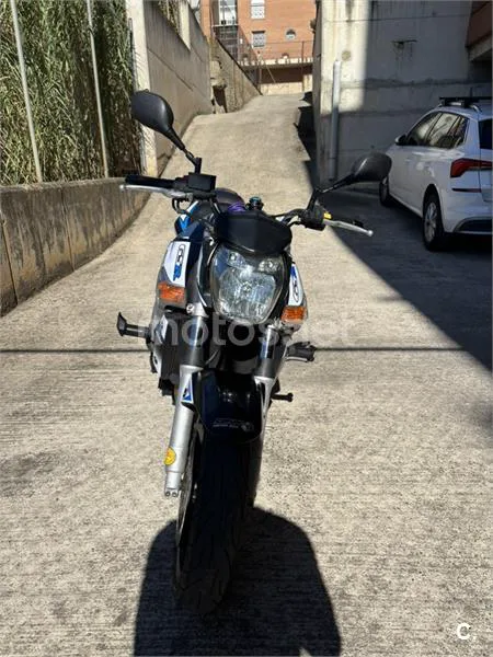 Suzuki GSR600 2700 € 2007 Barcelona - 1