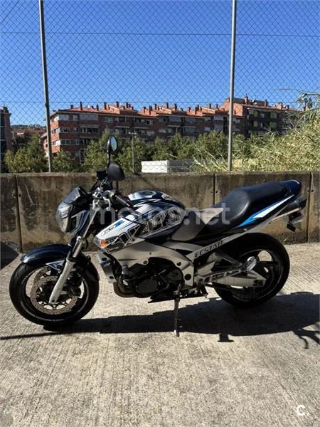 Suzuki GSR600 2700 € 2007 Barcelona - 2