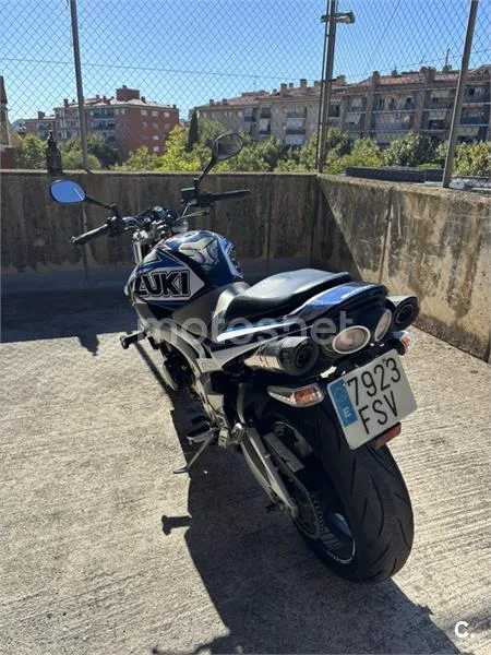Suzuki GSR600 - Vista 3
