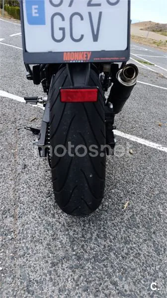 Kawasaki Z750 - Vista 5