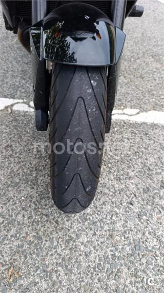 Kawasaki Z750 - Vista 8