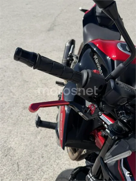 Kawasaki Z900 - Vista 6