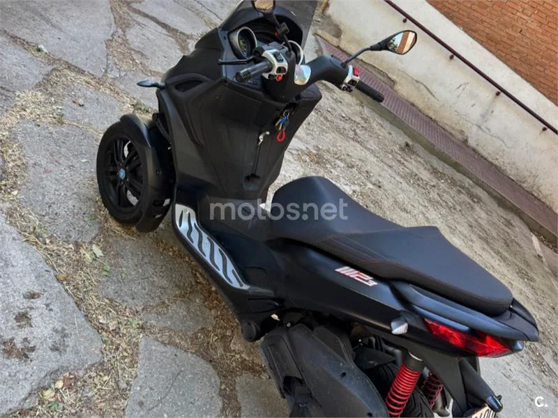 Piaggio MP3 - Vista 4