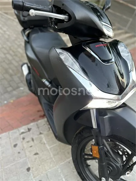 Honda SH125i 3700 € 2023 Barcelona - 1
