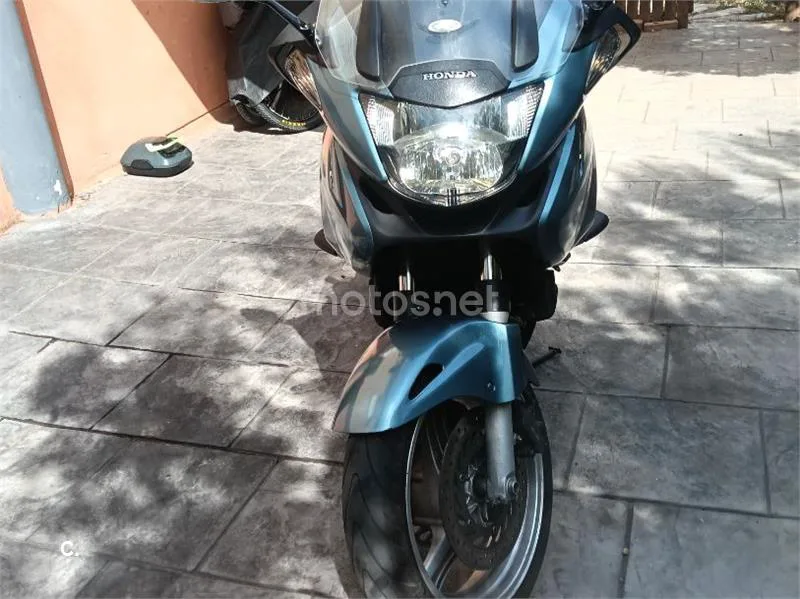 Honda NT700V Deauville - Vista 8