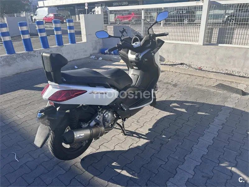 Yamaha XMAX 250 - Vista 3
