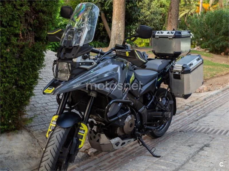Suzuki V-Strom 1050 7300 € 2021 Málaga - 1