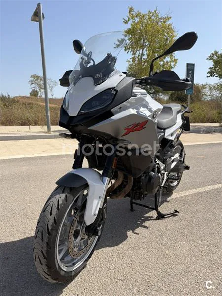 BMW F 900 XR - Vista 5