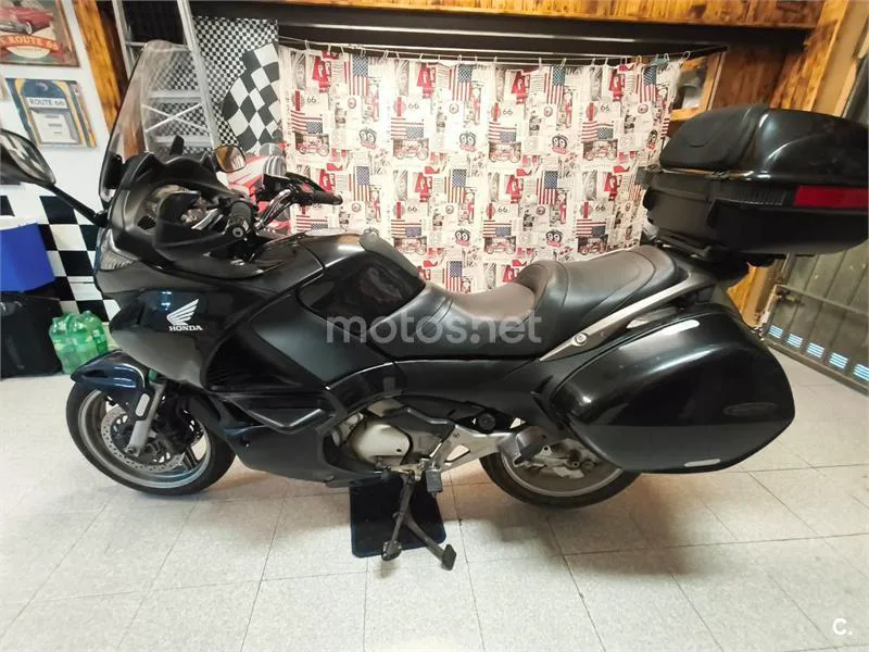 Honda NT700V Deauville - Vista 4