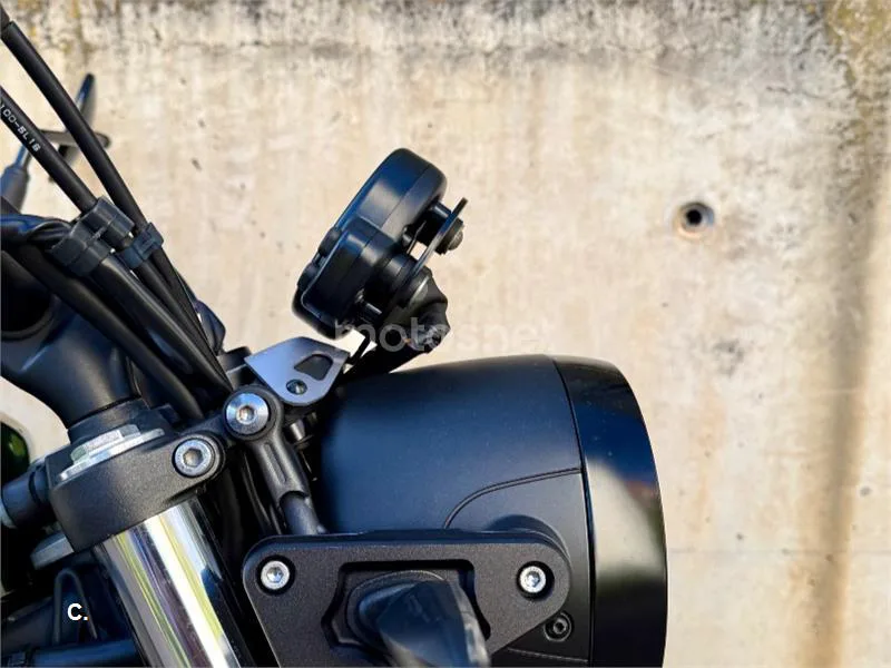 Yamaha XSR700 - Vista 5