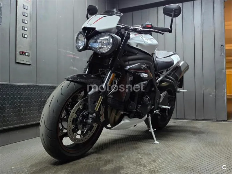 Triumph Speed Triple 10.000 € 2018 Madrid - 2