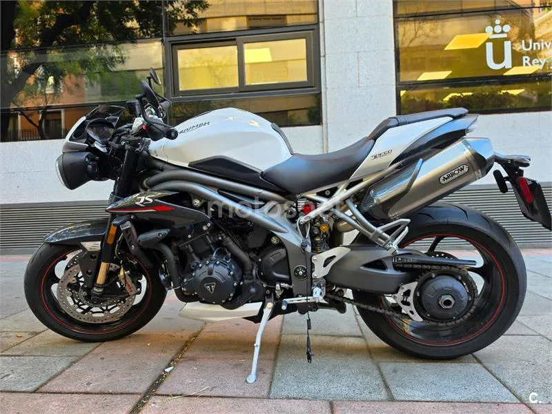 Triumph Speed Triple - Vista 3