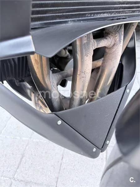 Suzuki GSR600 - Vista 11