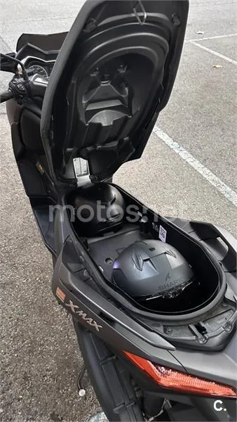 Yamaha XMAX 125 - Vista 7