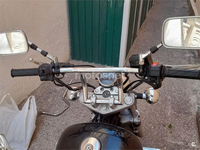 Suzuki Marauder 250 - Vista 6