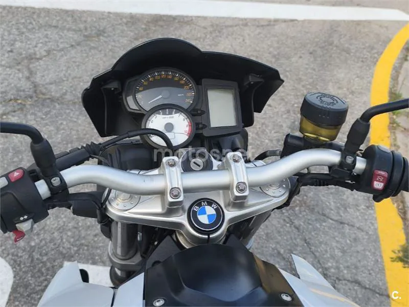 BMW F 800 R - Vista 4