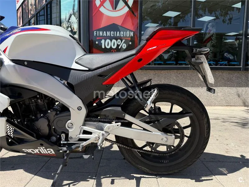Aprilia RS 125 - Vista 3