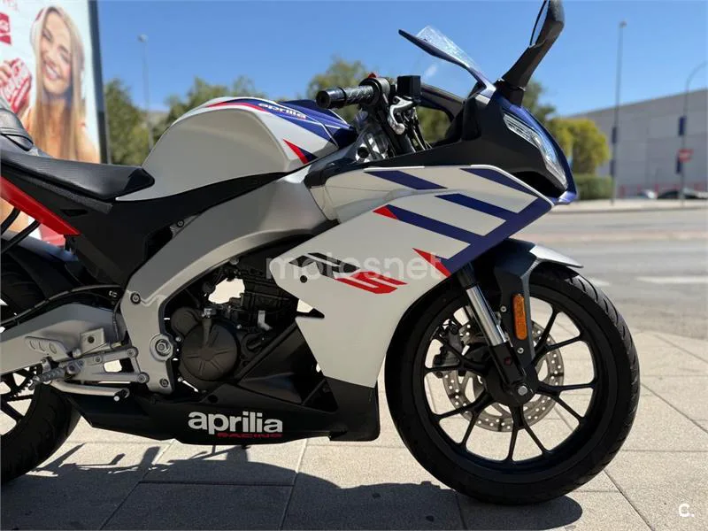 Aprilia RS 125 - Vista 6
