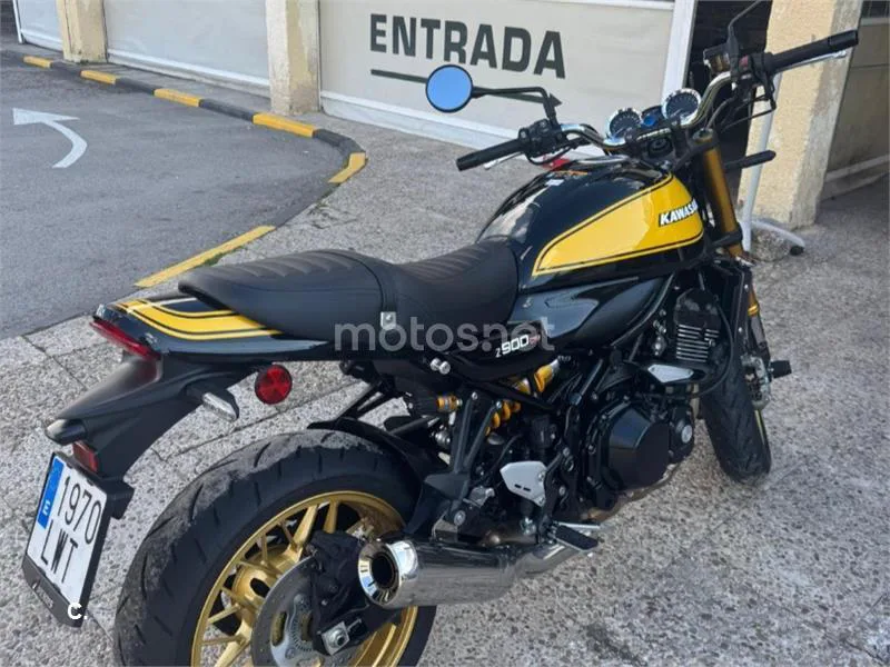 Kawasaki Z900RS - Vista 3