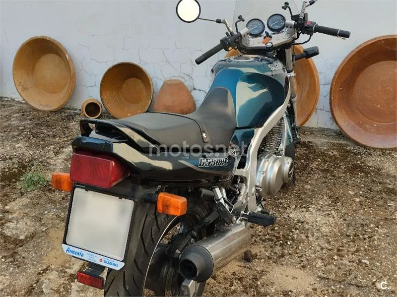 Suzuki GS500E - Vista 5