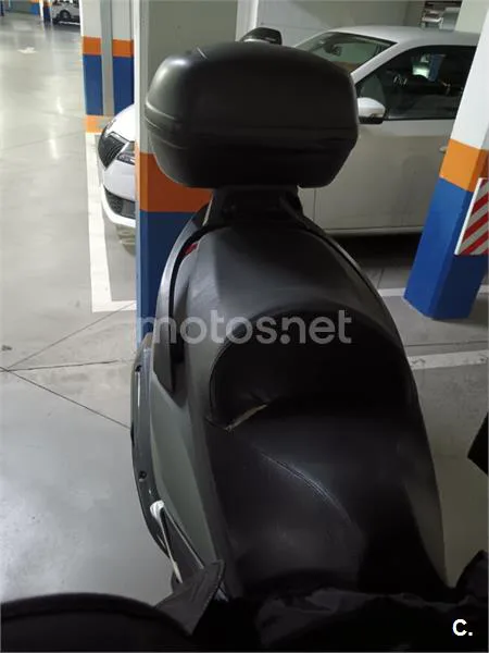 Kymco Super Dink 350 - Vista 5