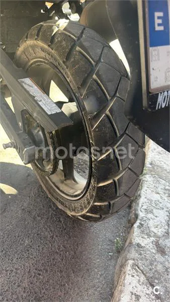 Suzuki V-Strom 650 - Vista 6