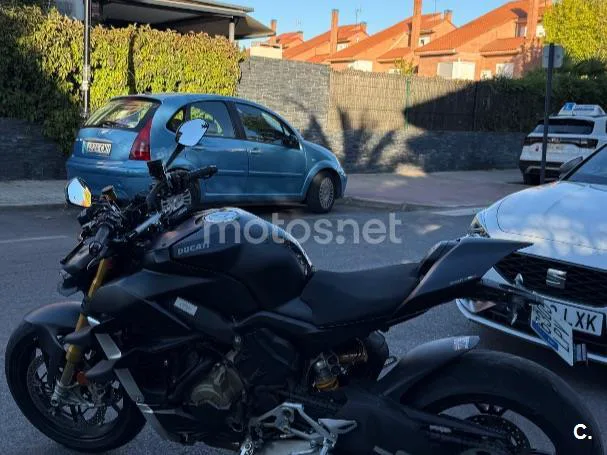 Ducati Streetfighter V4 - Vista 5