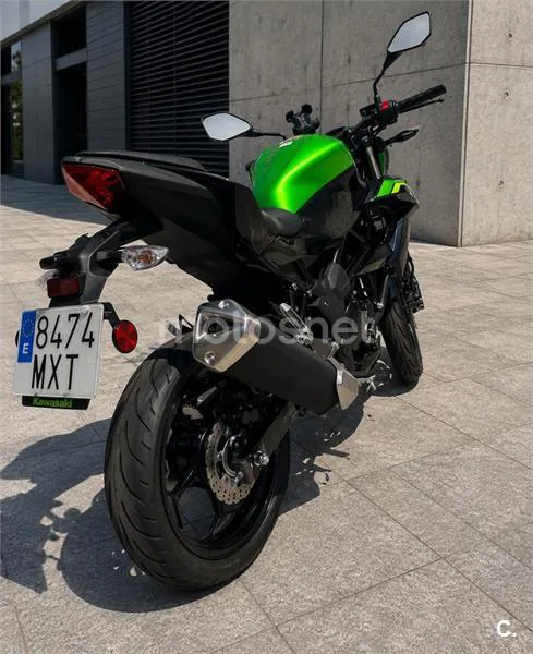 Kawasaki Z125 - Vista 4