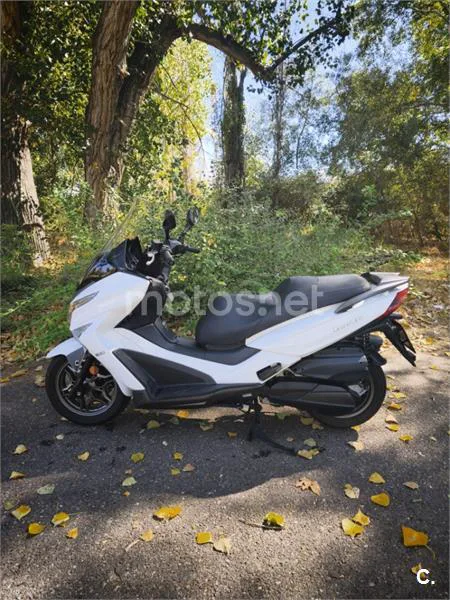 Kymco Grand Dink 300 2500 € 2018 Toledo - 1
