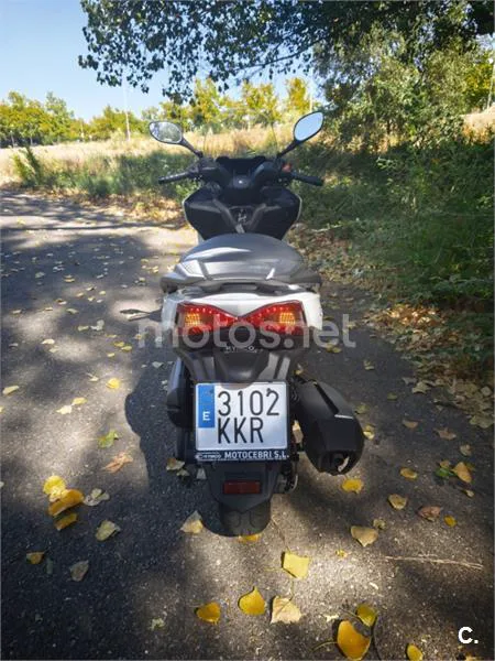 Kymco Grand Dink 300 2500 € 2018 Toledo - 2