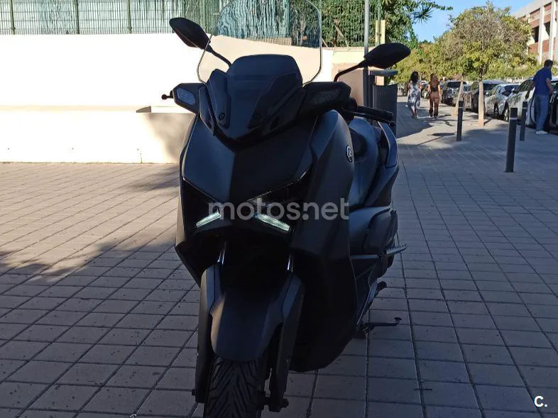 Yamaha XMAX 125 - Vista 9