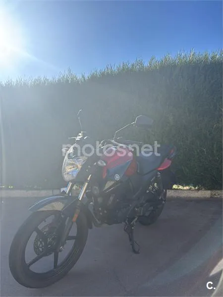 Yamaha YS125 - Vista 3