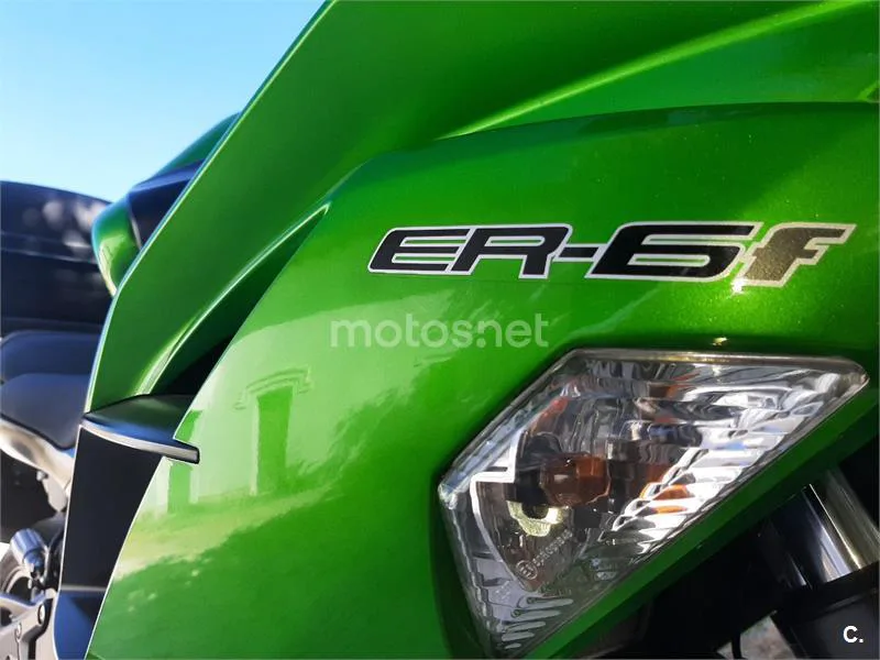 Kawasaki ER-6f - Vista 4