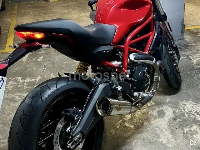 Ducati Monster 797 - Vista 6