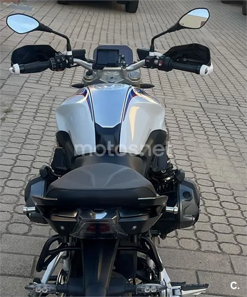 BMW R 1250 R - Vista 4