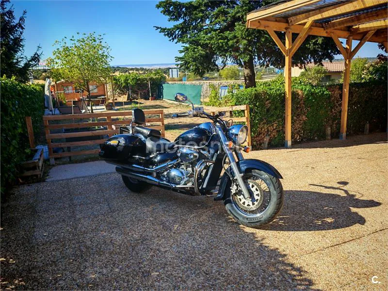 Suzuki Intruder C800 - Vista 4