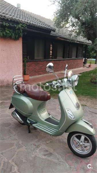 Vespa LX 125 - Vista 7