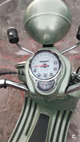 Vespa LX 125 - Vista 8