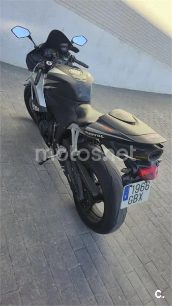Honda CBR600RR - Vista 5