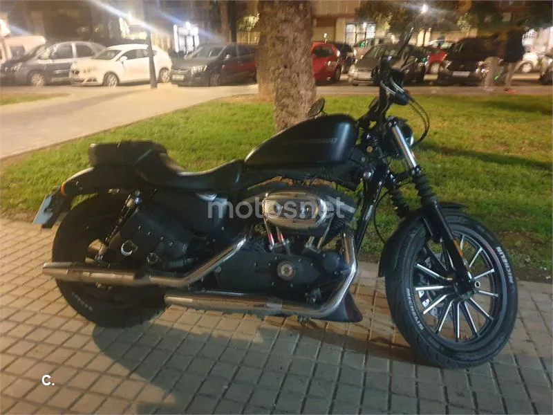 Harley-Davidson Iron 883 7000 € 2010 Valencia - 1